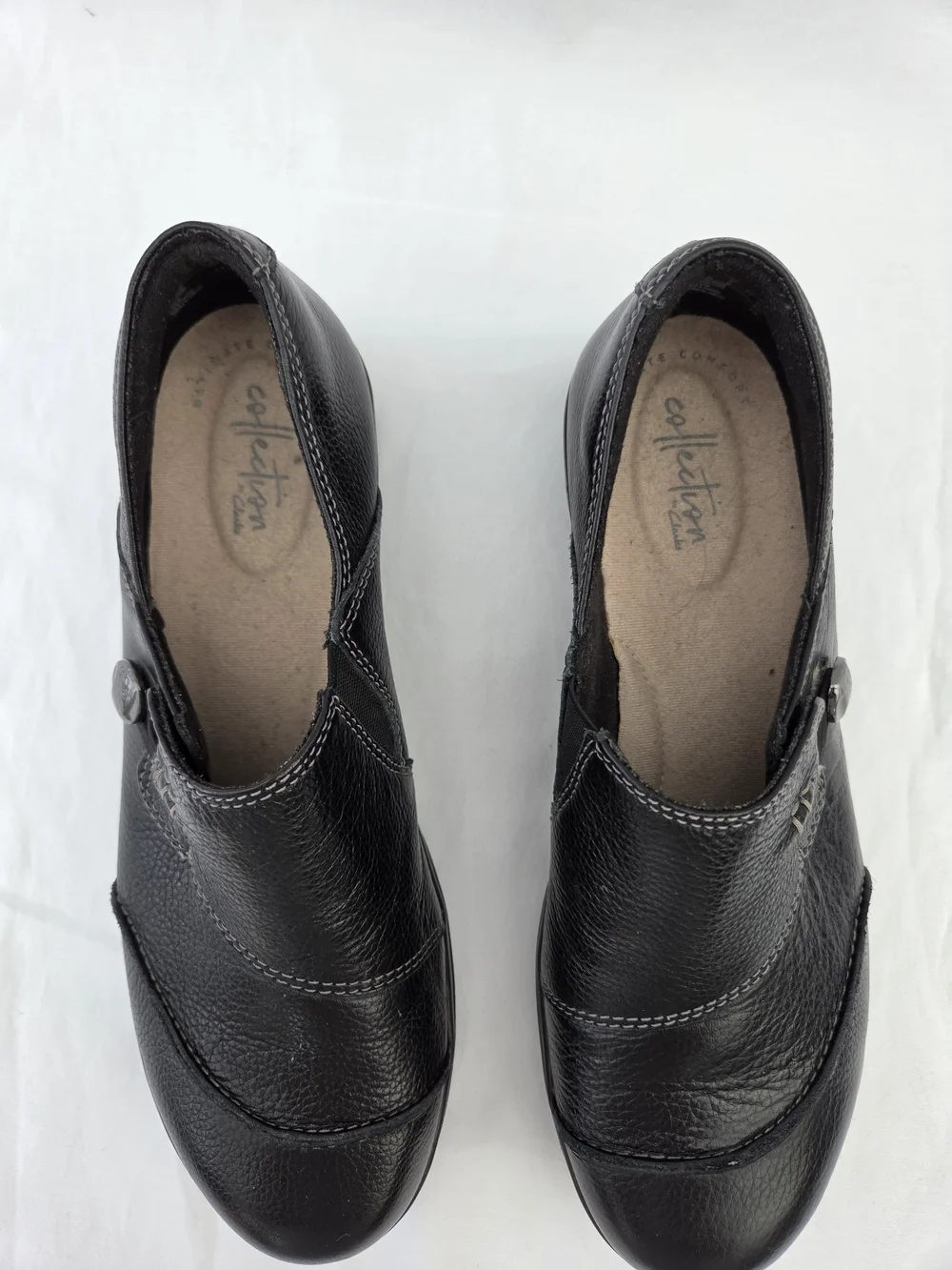 Clarks classic black